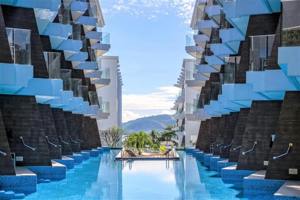 Luxury Beachfront Escape Offering Endless Adventures For Families And Romantic Couples